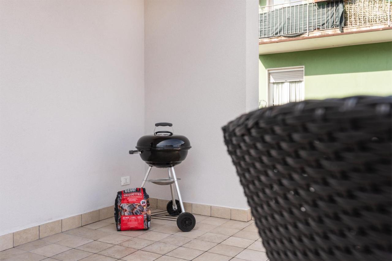 Apartamento Casa Caterina, family terrace&BBQ Arco Exterior foto